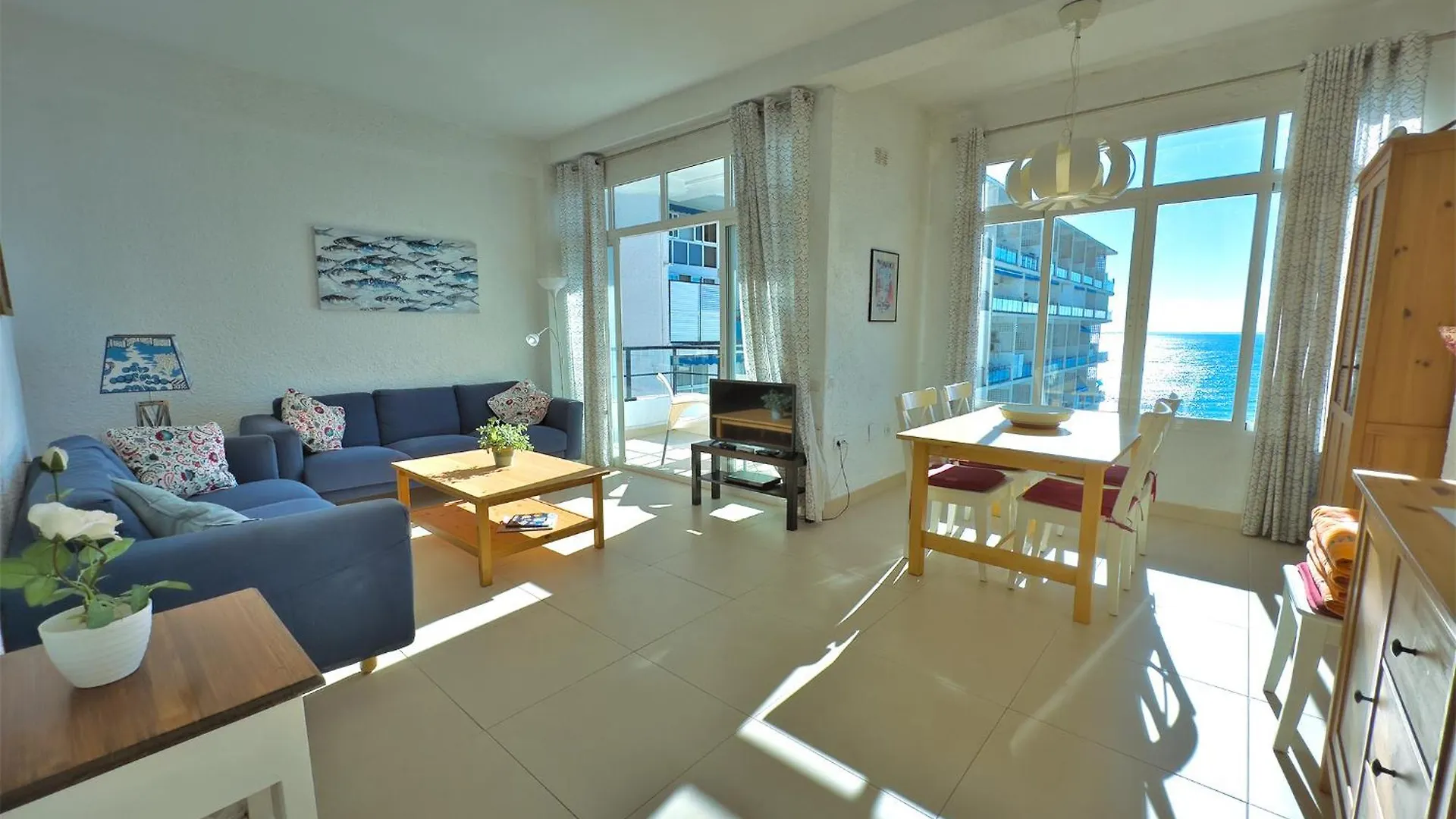 Apartment Skol 933 Fantastic Two Bedrooms On The 9Th Floor With Amazing Sea Views Marbella Spain