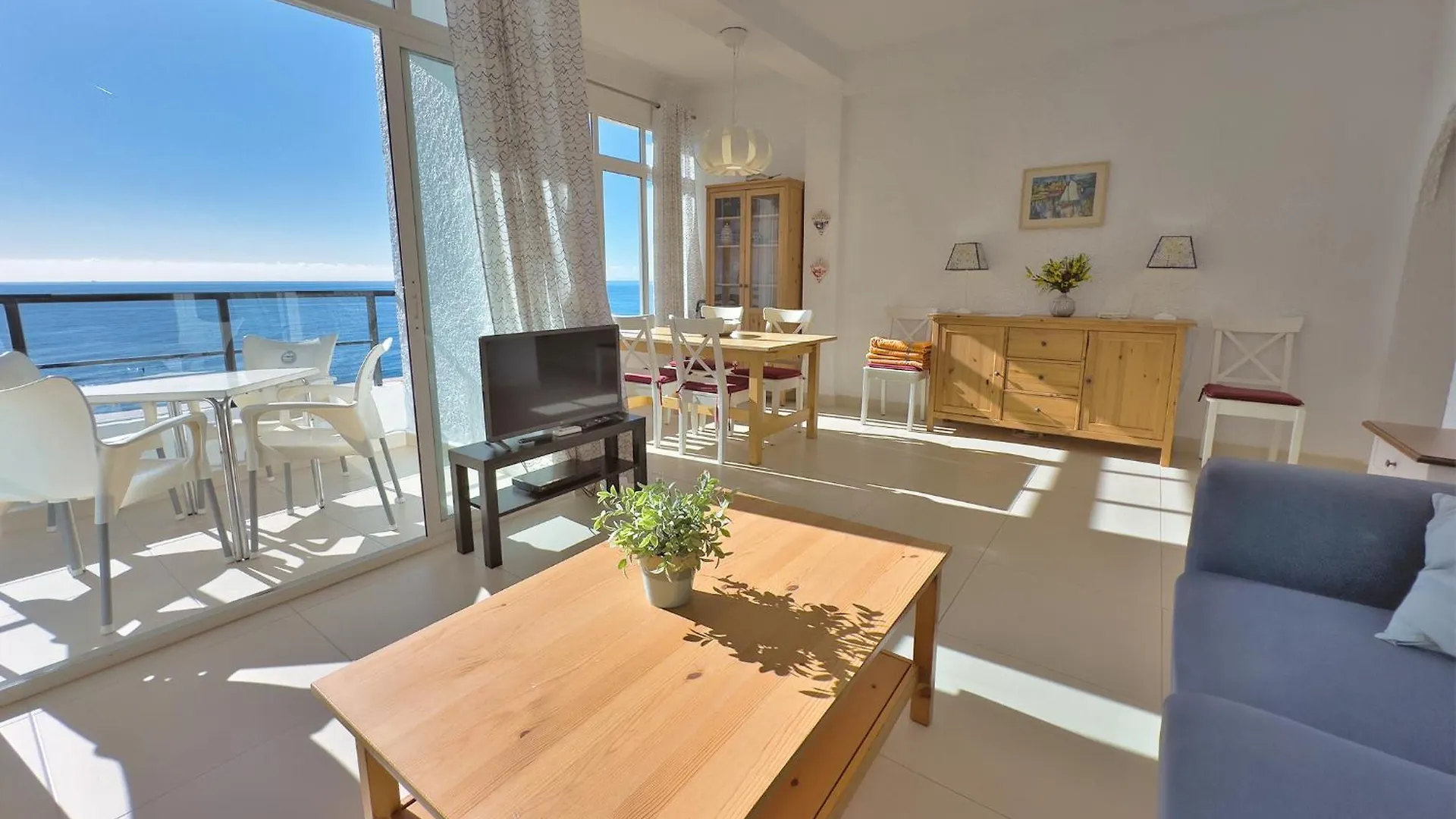 Skol 933 Fantastic Two Bedrooms On The 9Th Floor With Amazing Sea Views Marbella Spain